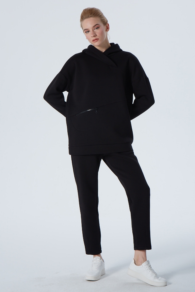 Resim Cep Detaylı Kapşonlu Üçiplik Sweatshirt - Siyah