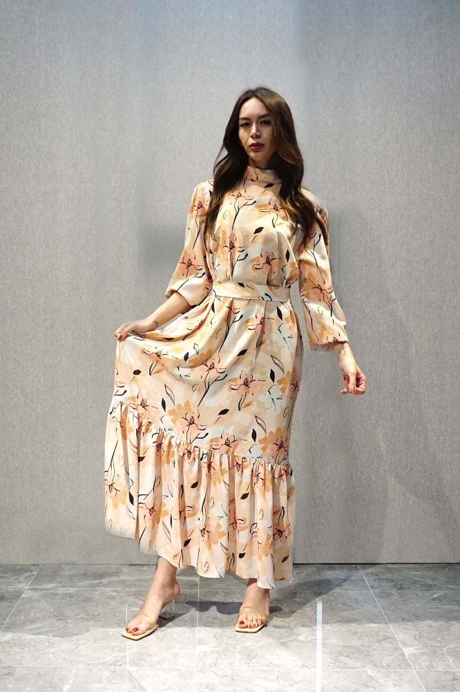Resim Büzgülü Krep Elbise - Pudra Çiçek